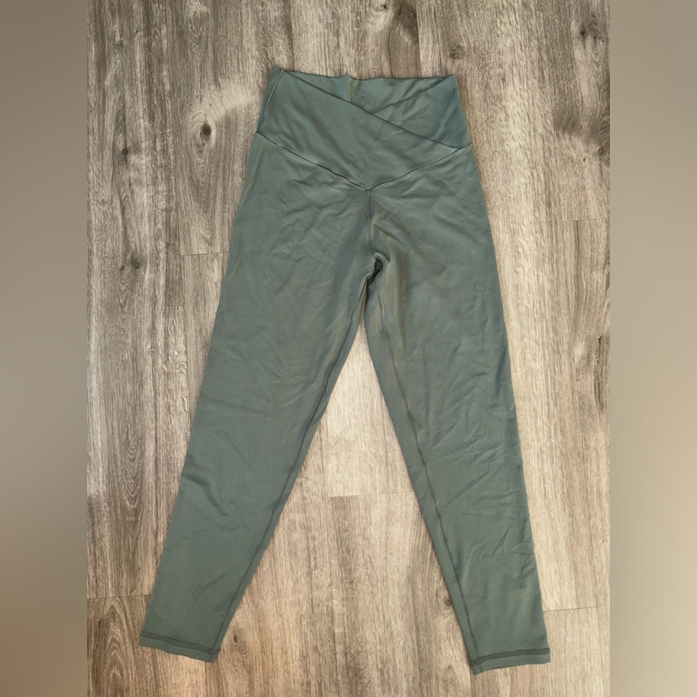 Offline Aerie size large high rise 7/8 leggings